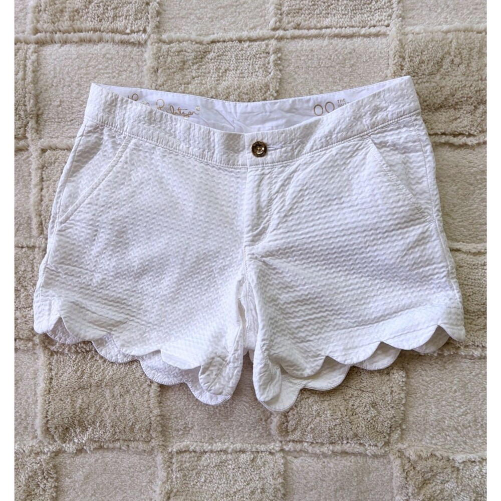Lilly Pulitzer Buttercup Short Womens 00 Resort White Scallop Hem Cotton EUC